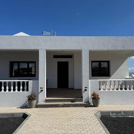 Vineyard House Feriehus *